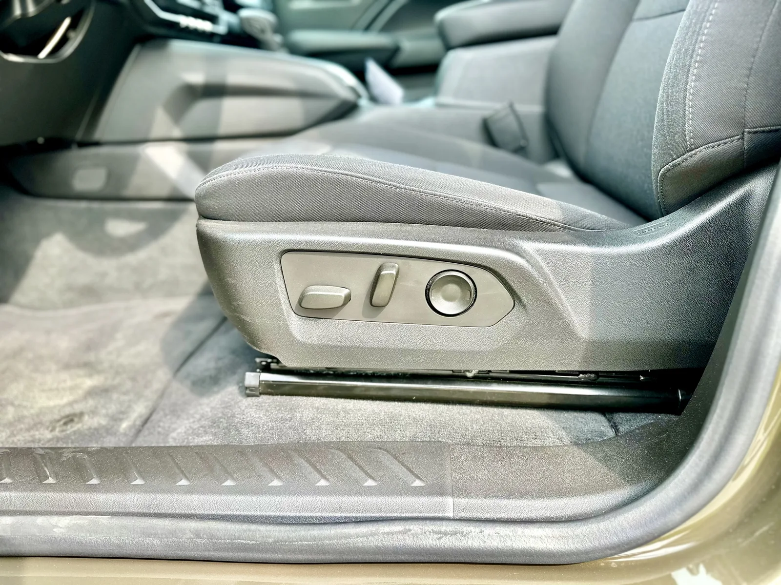 2023 Chevrolet Colorado Week: From the Entry Work Truck to the Z71