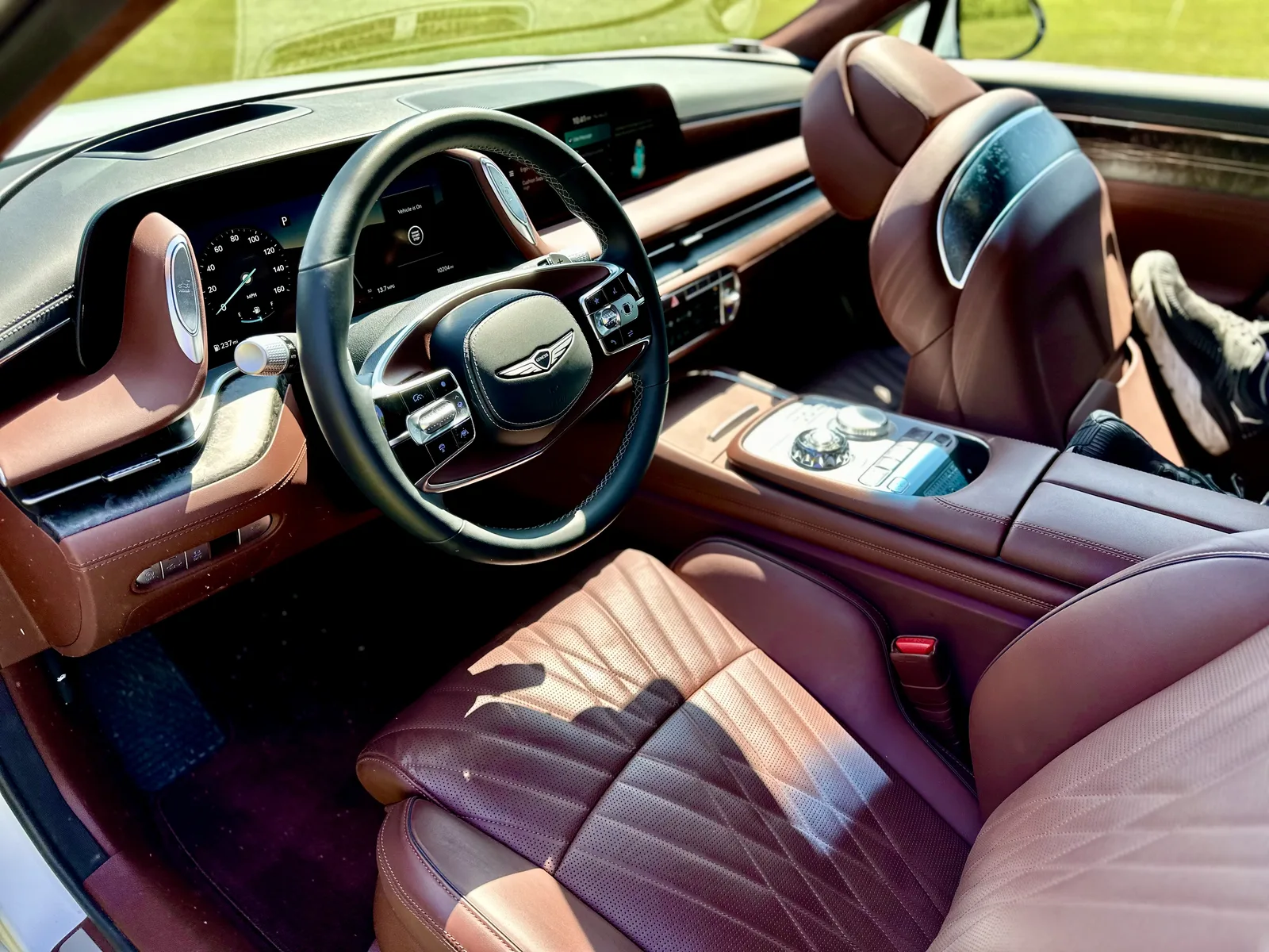 2023 Genesis G90: A Budget Rolls Royce that Won Car of the Year
