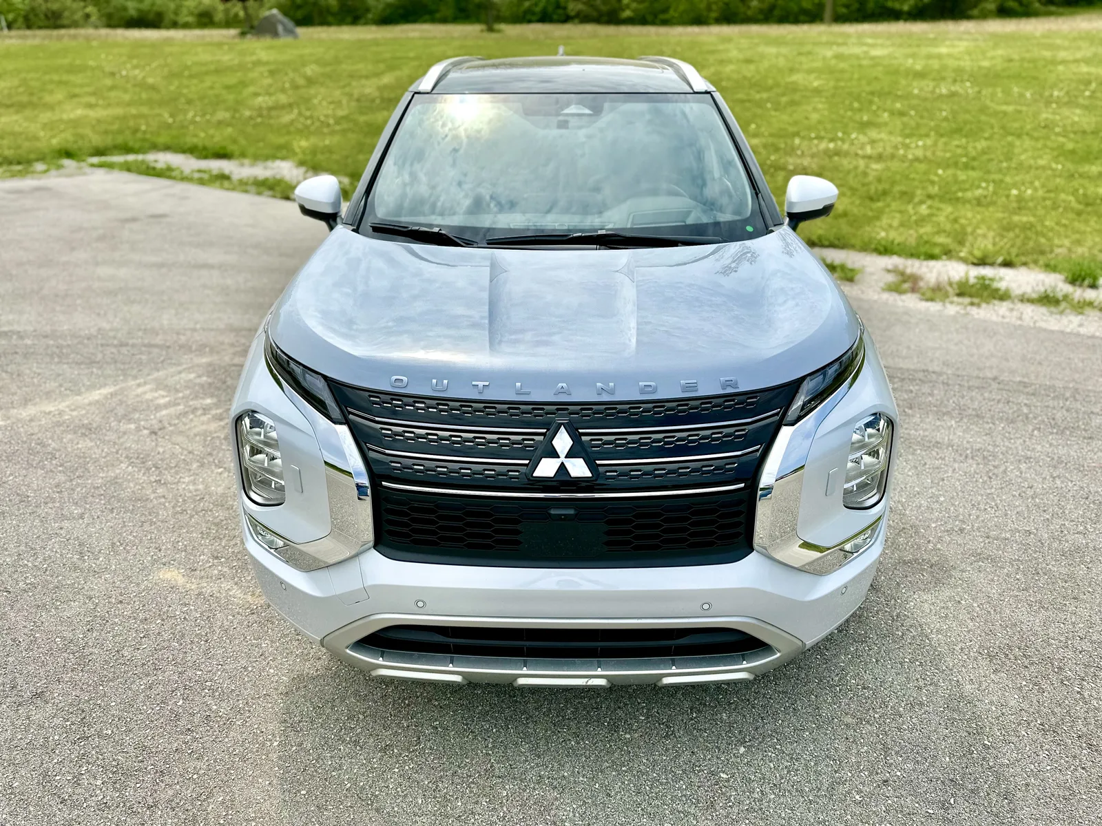 2023 Mitsubishi Outlander PHEV: The Gateway into Electrification
