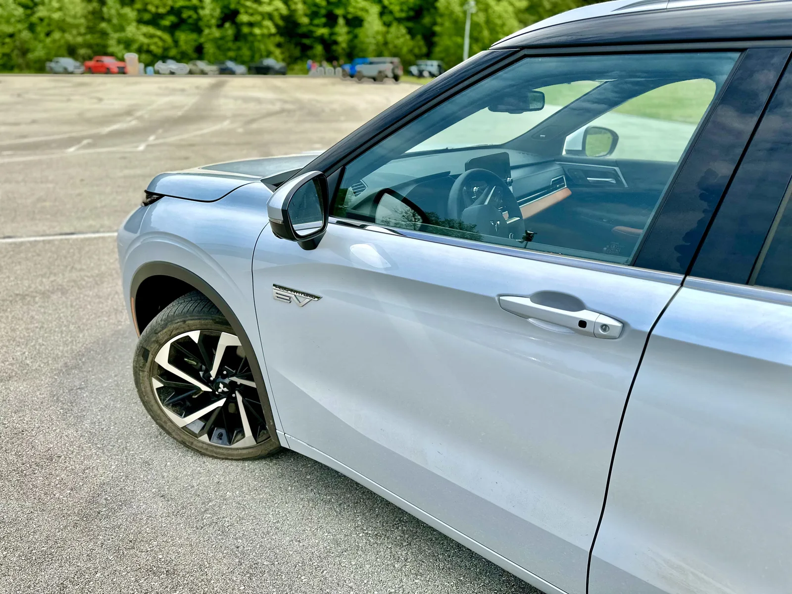2023 Mitsubishi Outlander PHEV: The Gateway into Electrification
