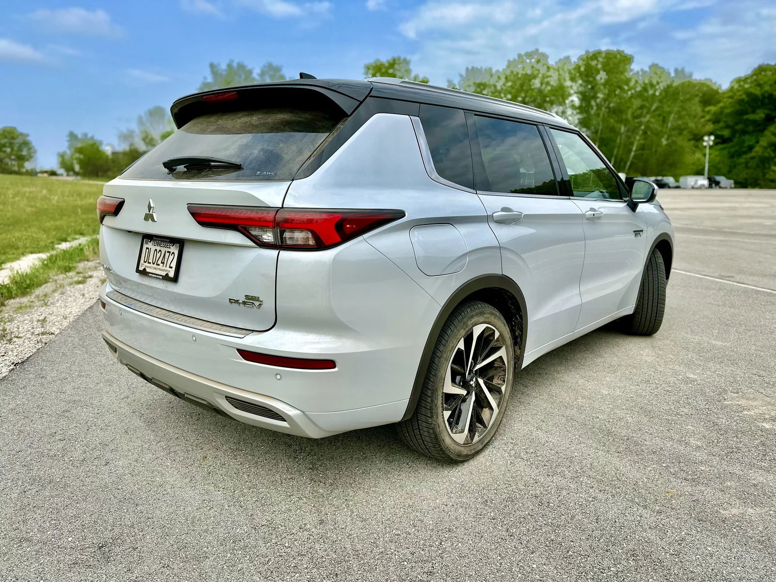 2023 Mitsubishi Outlander PHEV: The Gateway into Electrification