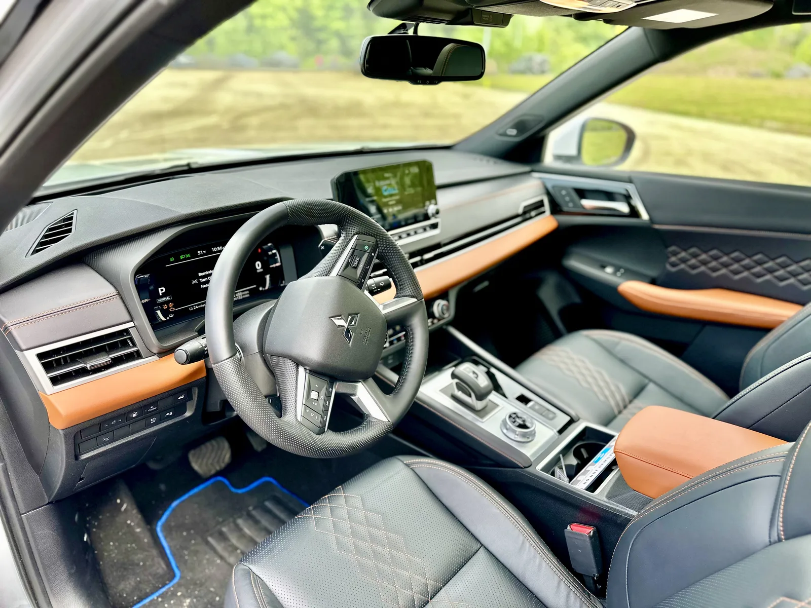 2023 Mitsubishi Outlander PHEV: The Gateway into Electrification