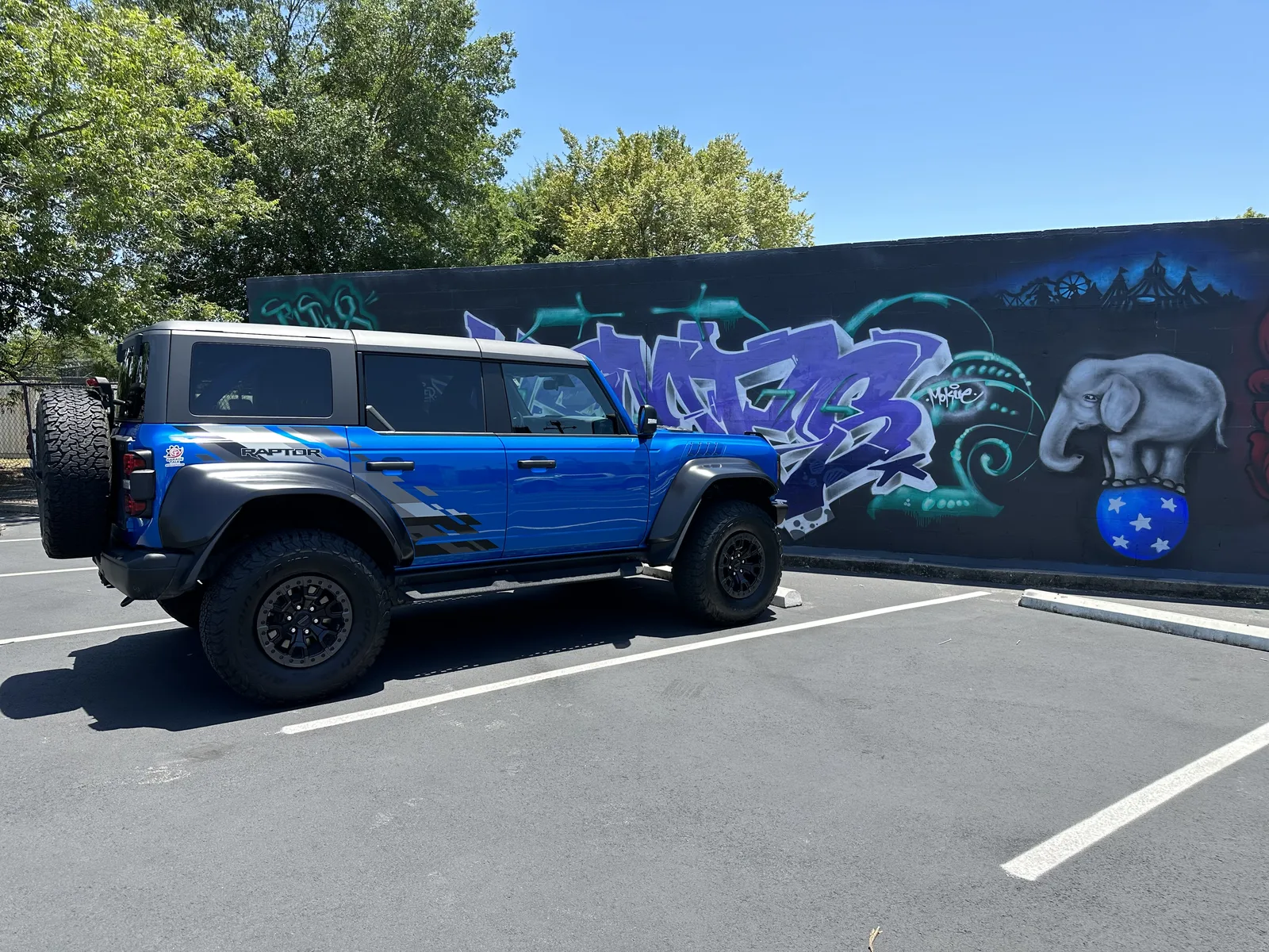 Ford Bronco Raptor: On-Road Deep Dive Is It Better than a Benz?