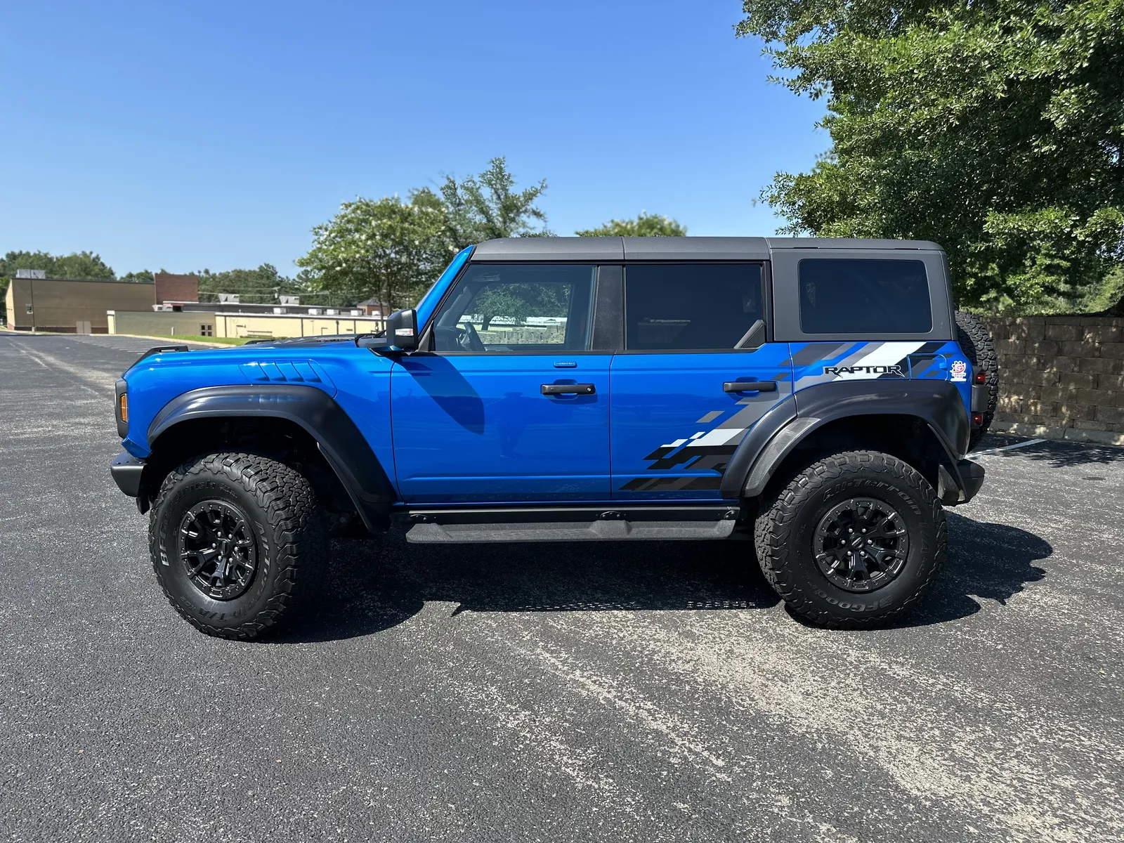 Ford Bronco Raptor: On-Road Deep Dive Is It Better than a Benz?