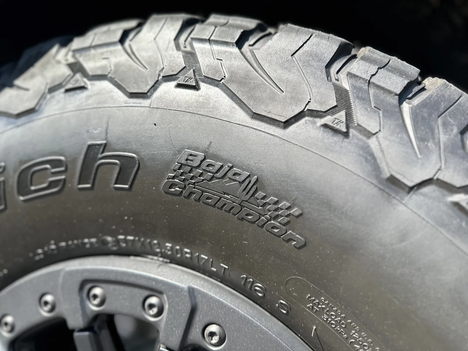 Ford Bronco Raptor: On-Road Deep Dive Is It Better than a Benz?