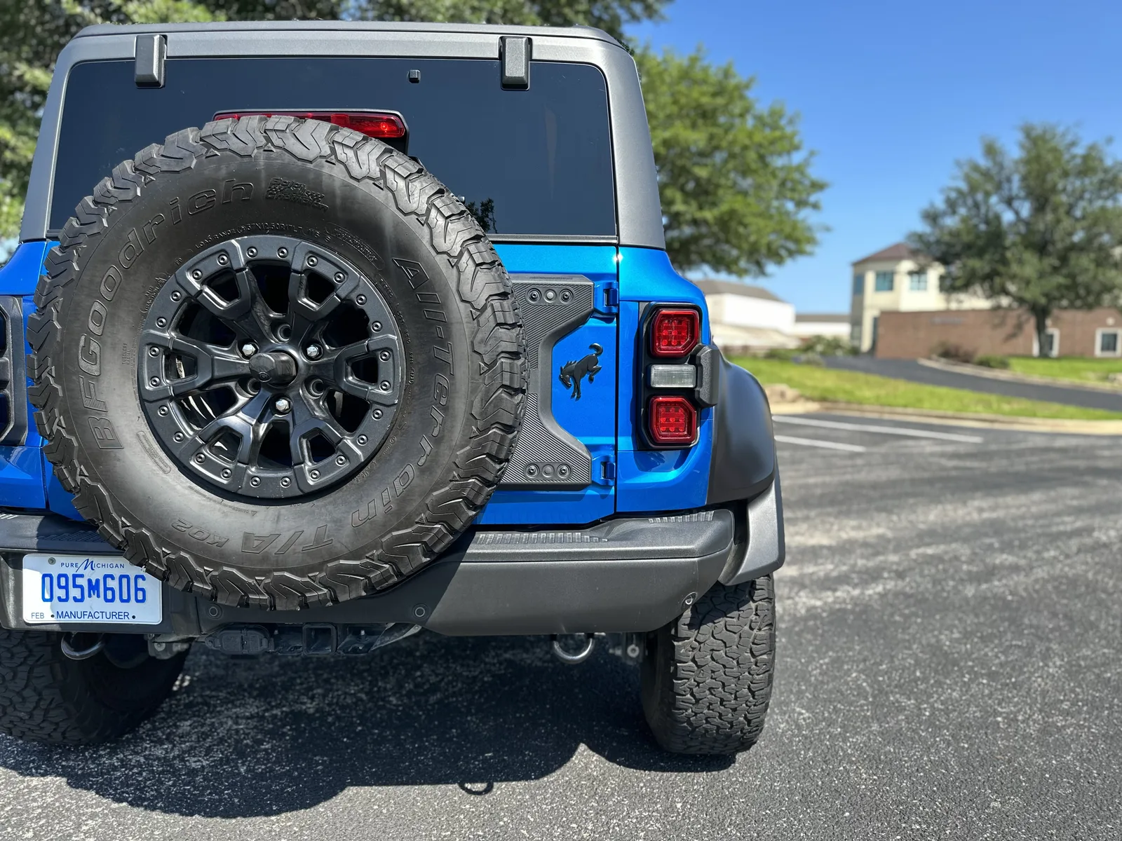 Ford Bronco Raptor: On-Road Deep Dive Is It Better than a Benz?