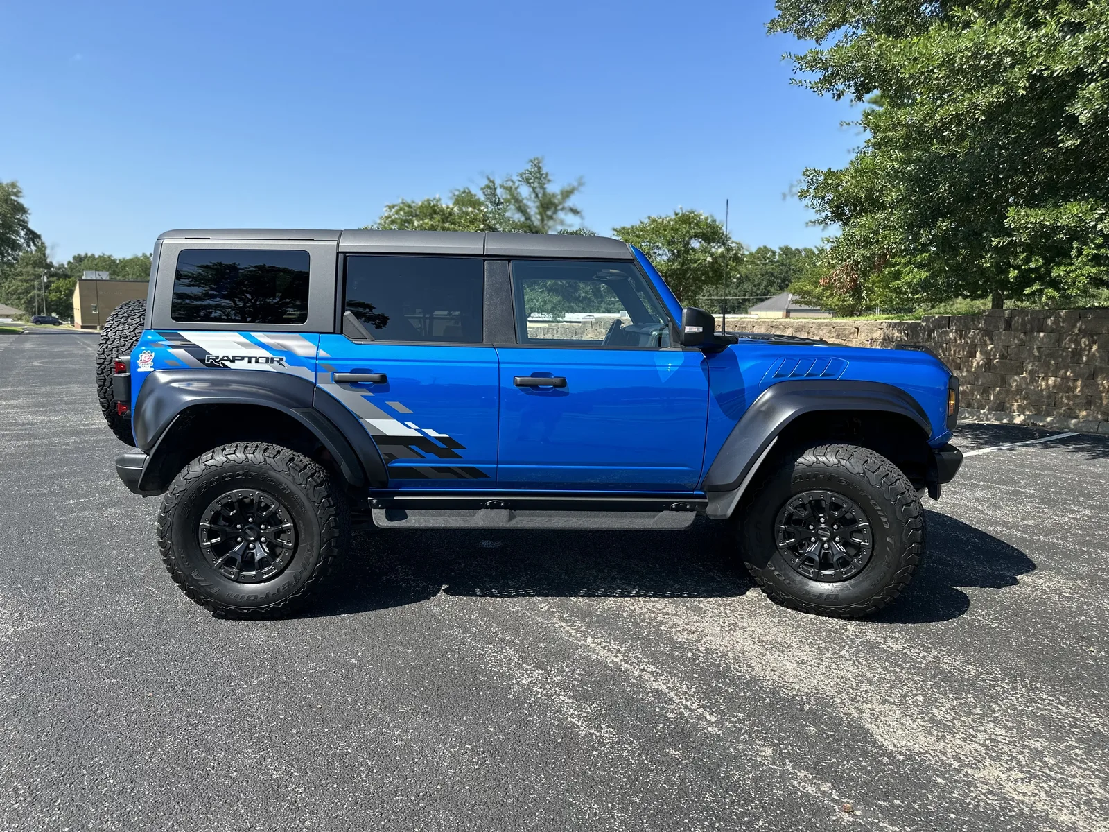 Ford Bronco Raptor: On-Road Deep Dive Is It Better than a Benz?