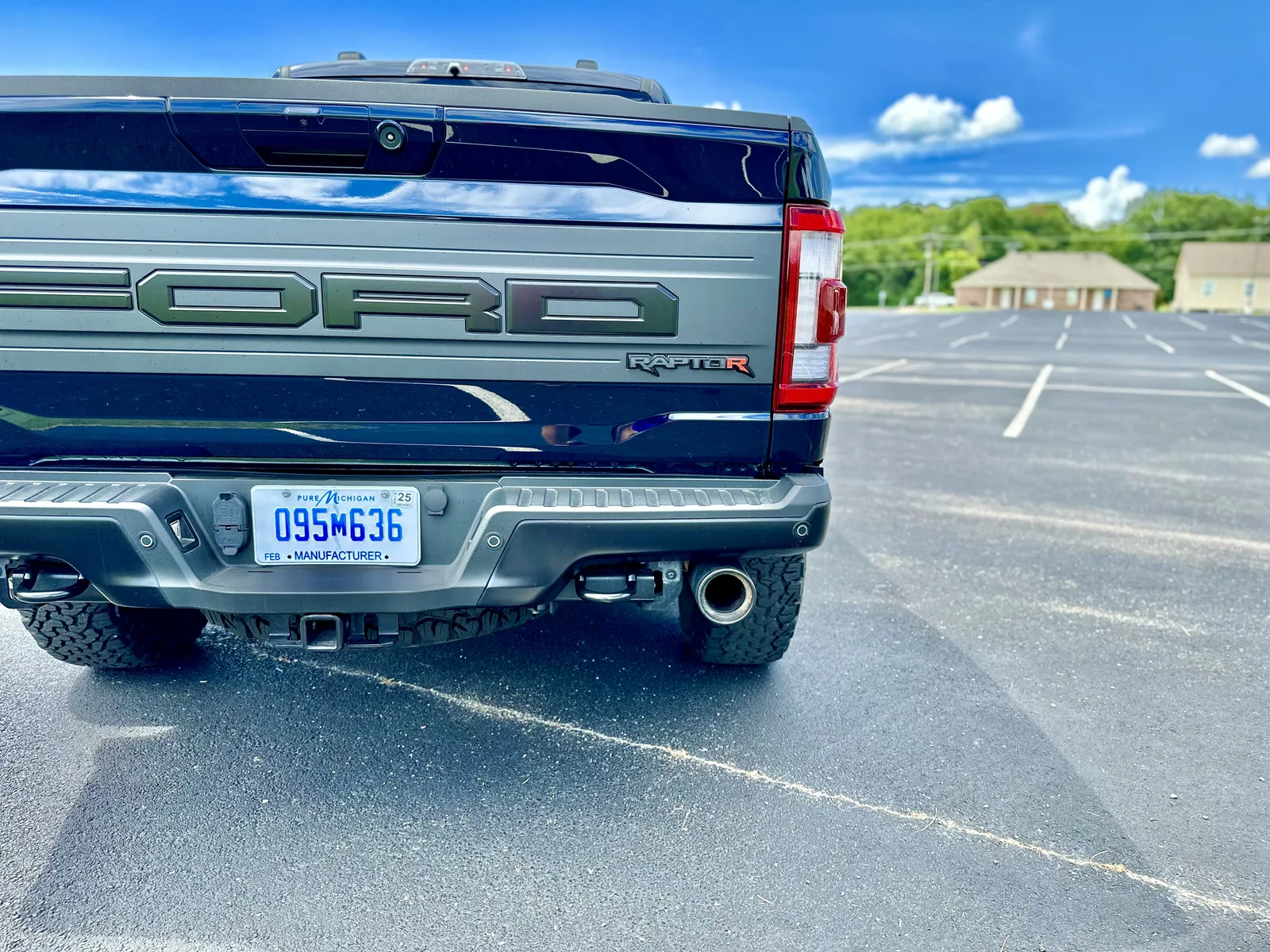 2023 Ford F-150 Raptor R: Better than the Ram TRX in Many Ways