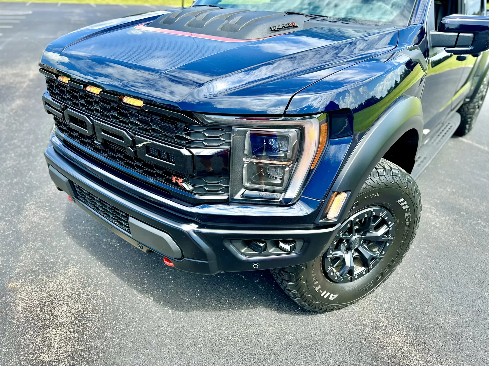 2023 Ford F-150 Raptor R: Better than the Ram TRX in Many Ways