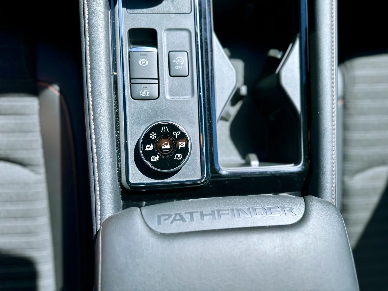 2023 Nissan Pathfinder Rock Creek: A More Rugged Version of Nissan's Popular 3-Row