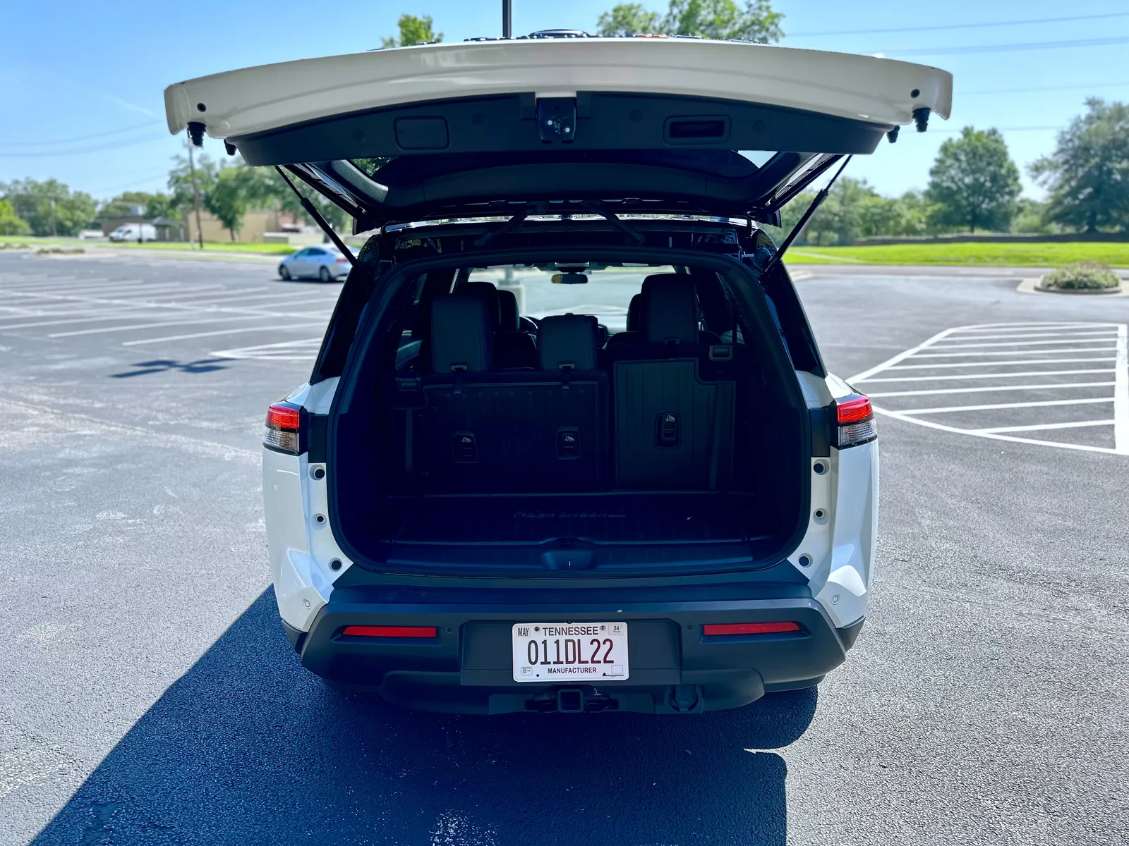 2023 Nissan Pathfinder Rock Creek: A More Rugged Version of Nissan's Popular 3-Row