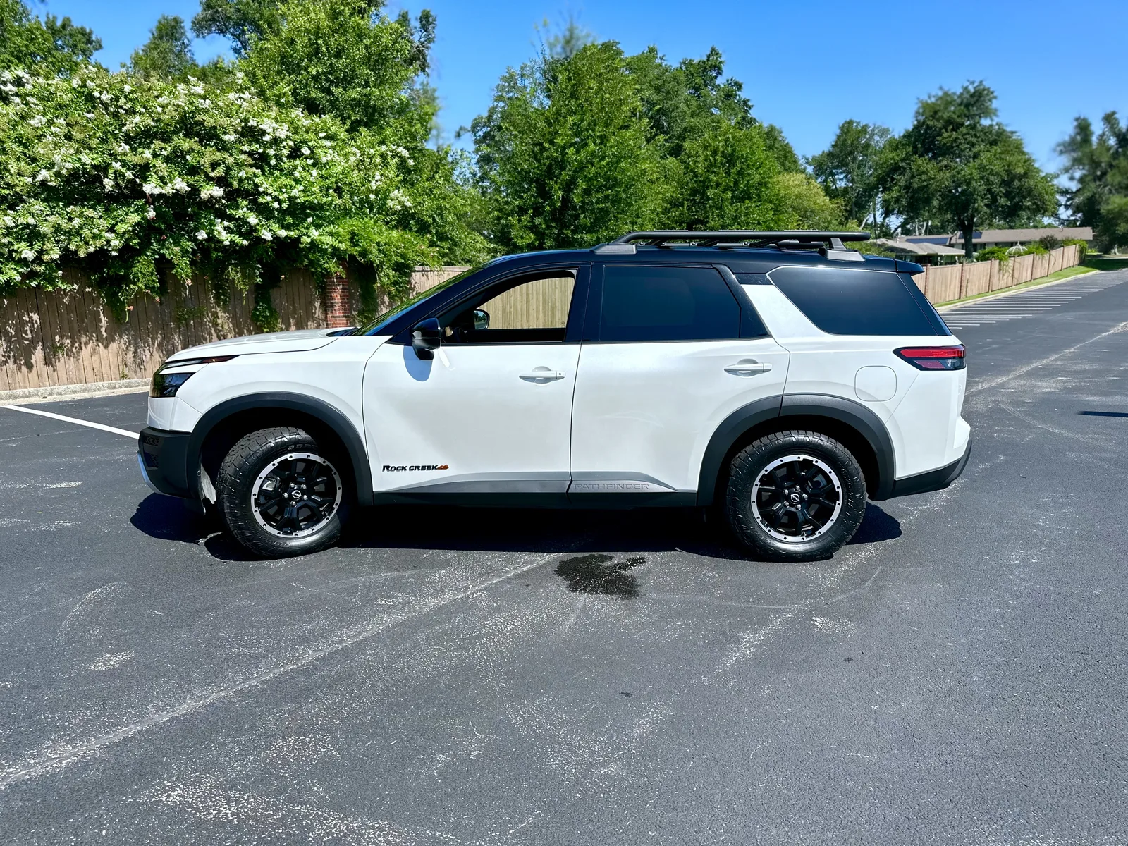 2023 Nissan Pathfinder Rock Creek: A More Rugged Version of Nissan's Popular 3-Row