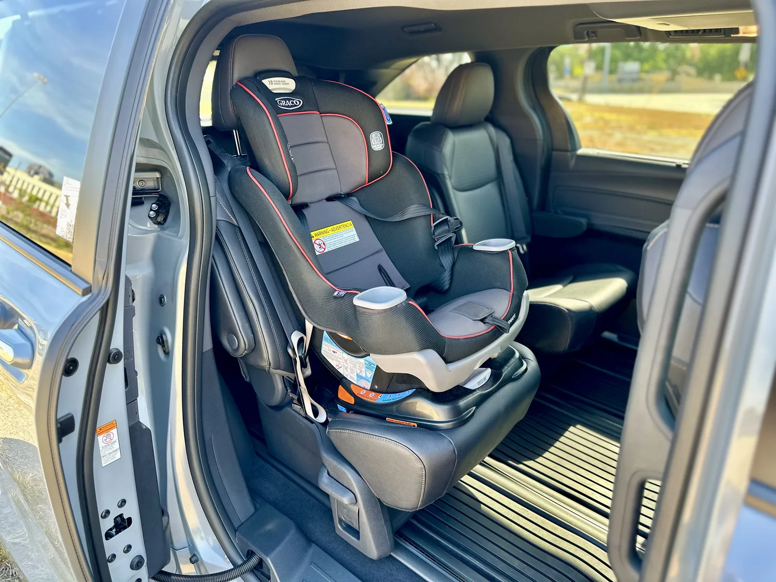 2023 Toyota Sienna XLE Woodland Edition: A Lifted Off-Road Minivan