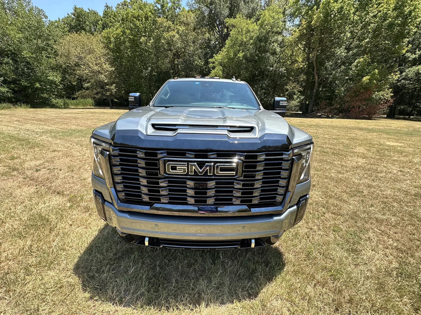 2024 GMC Sierra 2500 HD Denali Ultimate: A Luxurious House on Wheels