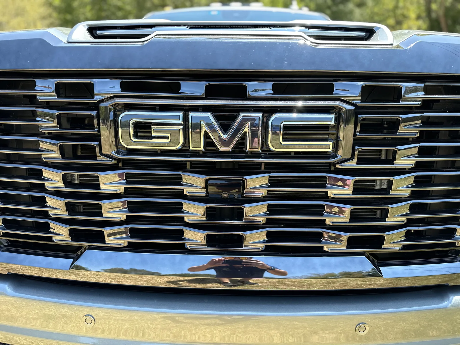2024 GMC Sierra 2500 HD Denali Ultimate: A Luxurious House on Wheels