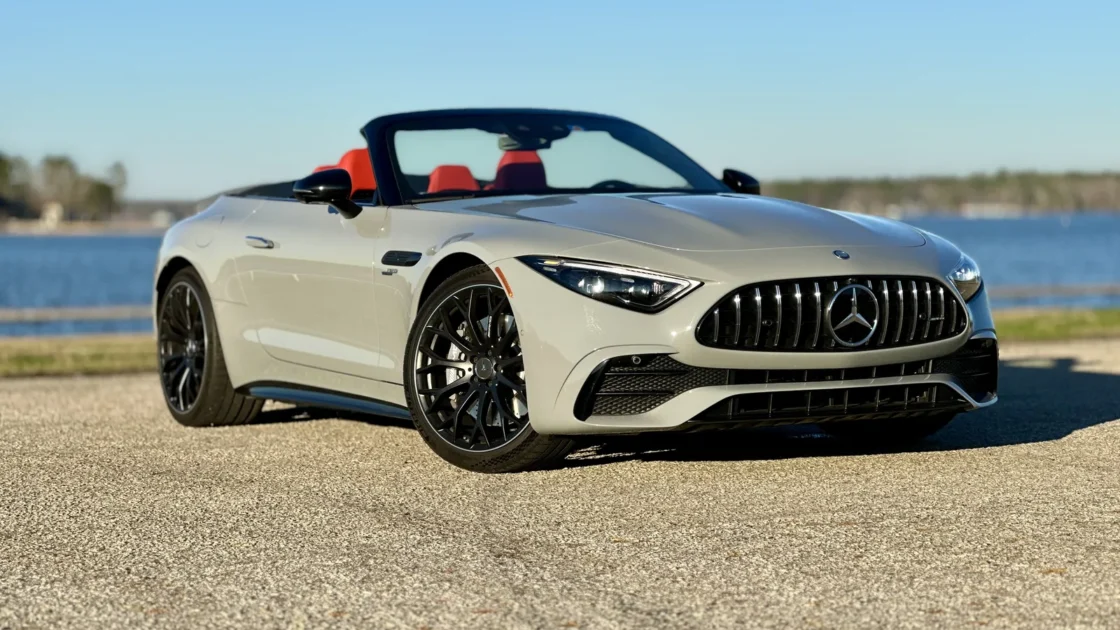 2023 Mercedes-AMG SL43 Roadster