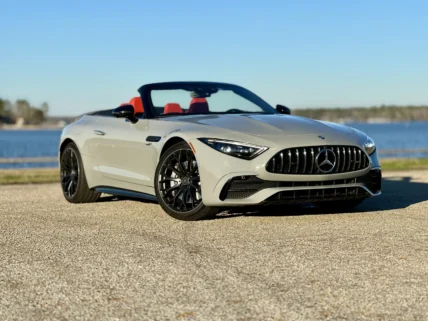 2023 Mercedes-AMG SL43 Roadster