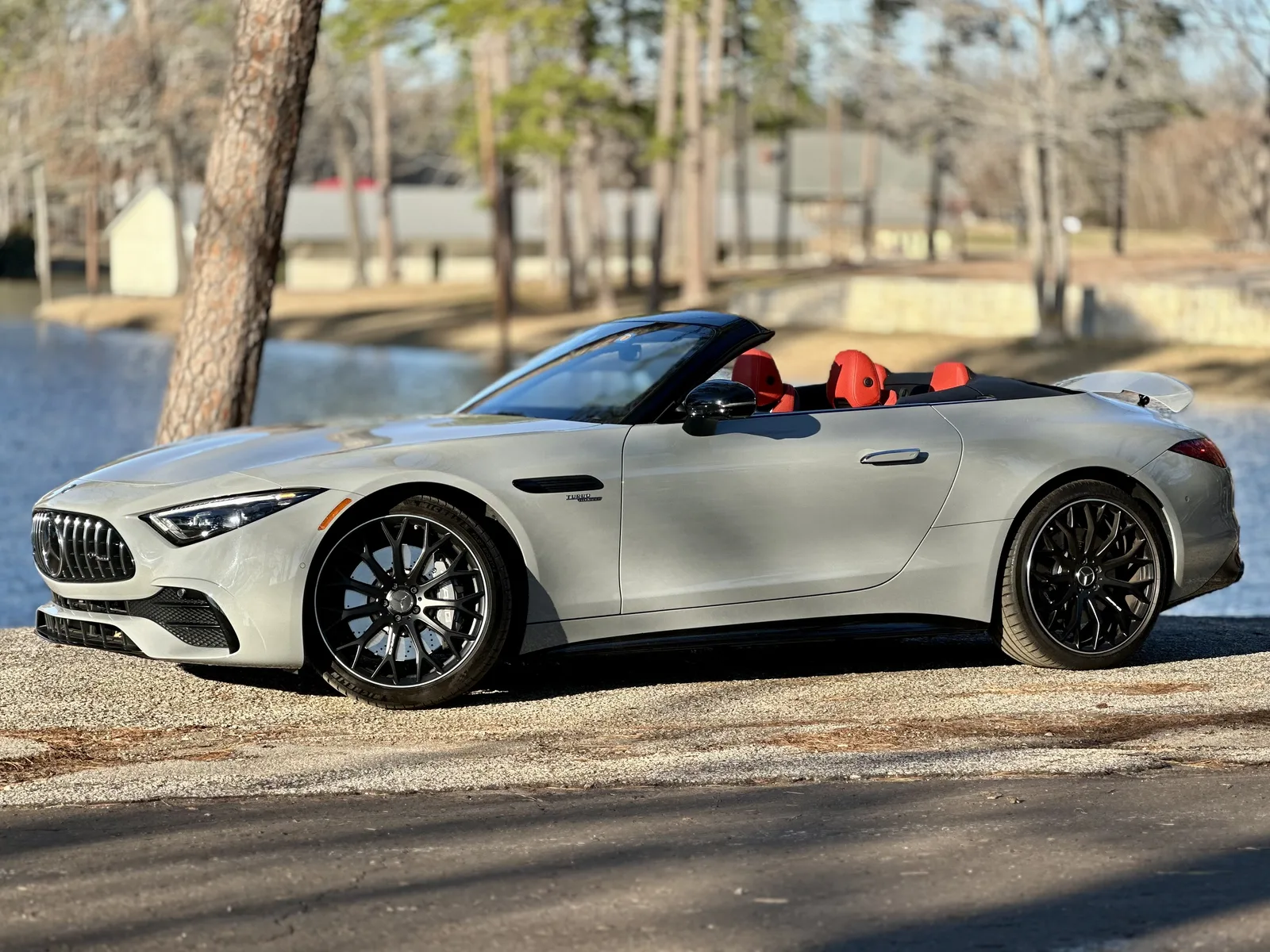 2023 Mercedes-AMG SL43 | A 0,000 Disappointment