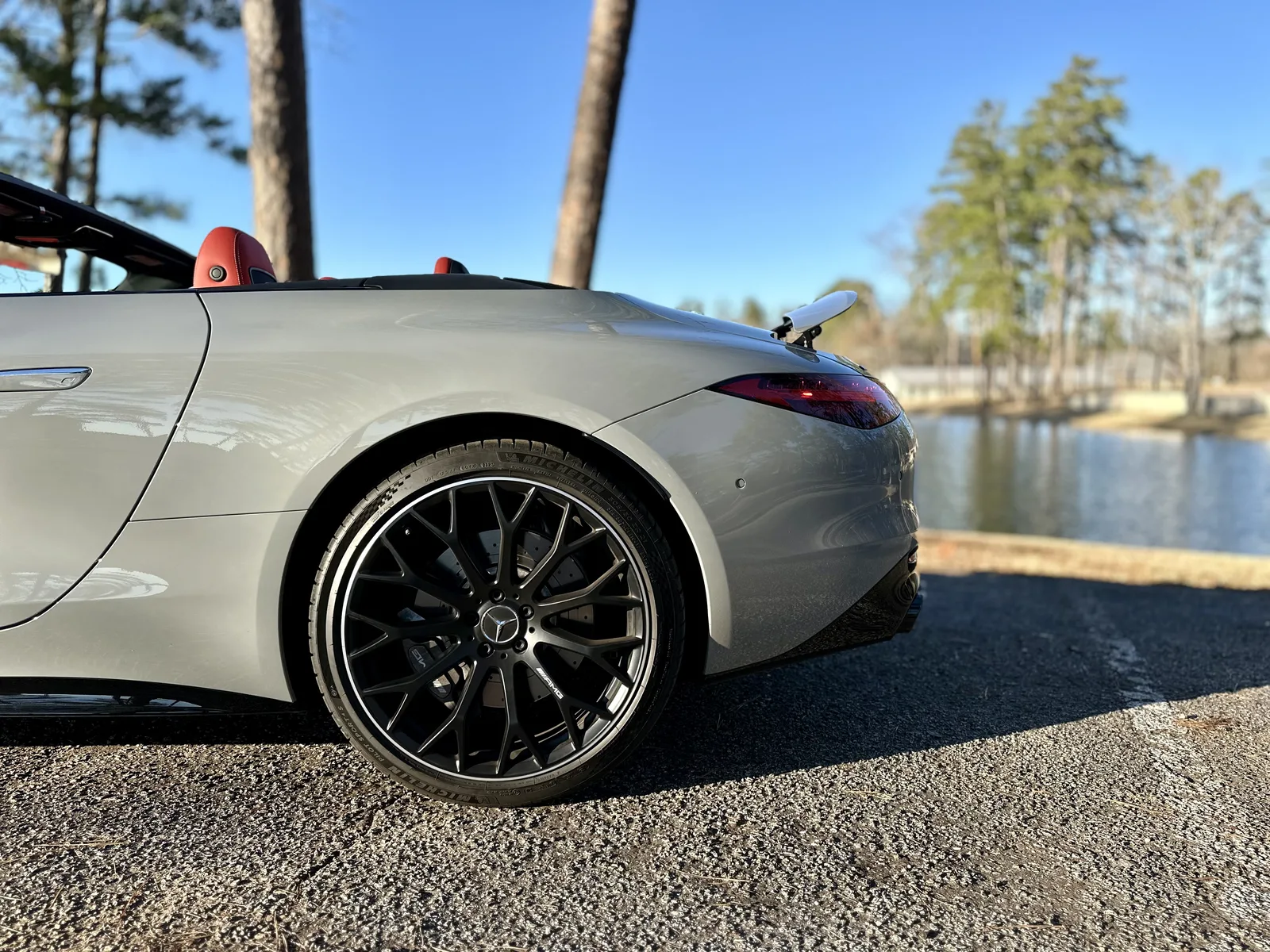 2023 Mercedes-AMG SL43 | A 0,000 Disappointment