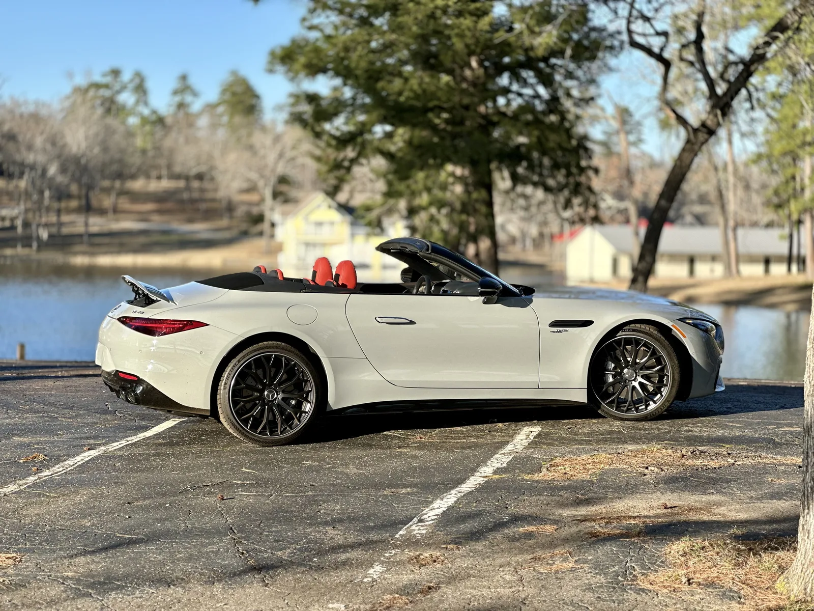 2023 Mercedes-AMG SL43 | A 0,000 Disappointment