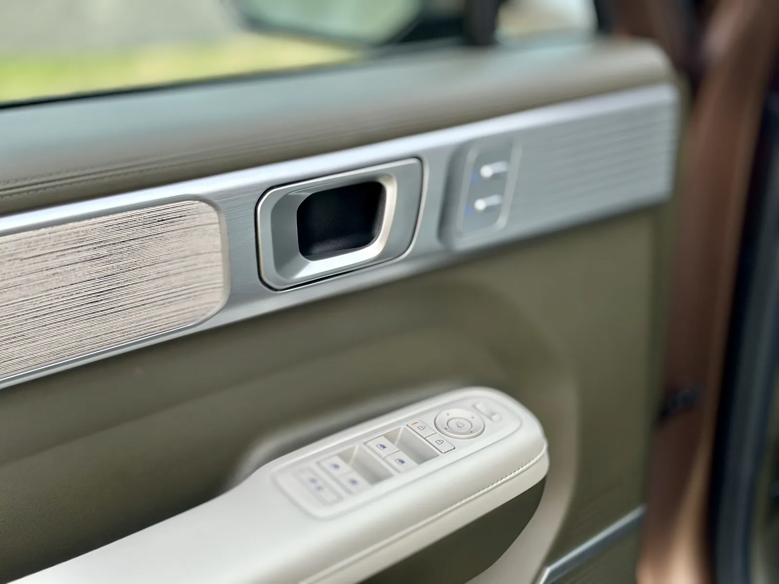 We Drive the New 2024 Hyundai Santa Fe Calligraphy and XRT