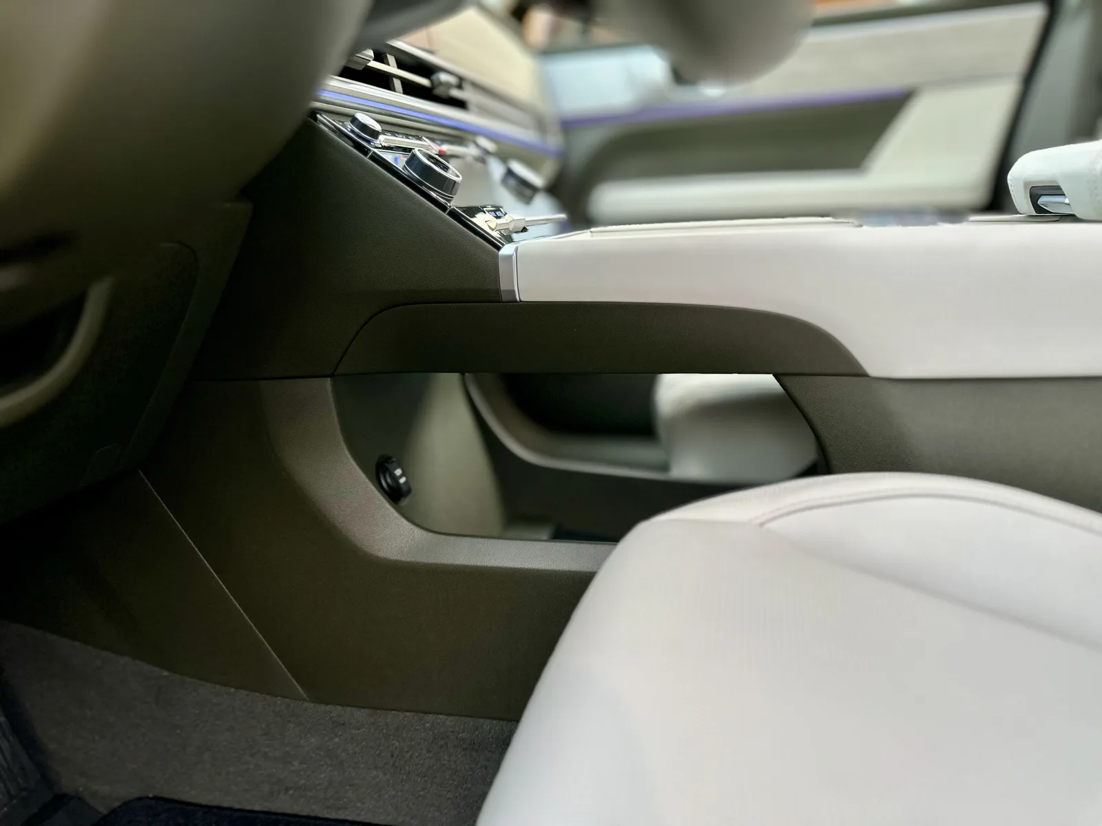 We Drive the New 2024 Hyundai Santa Fe Calligraphy and XRT
