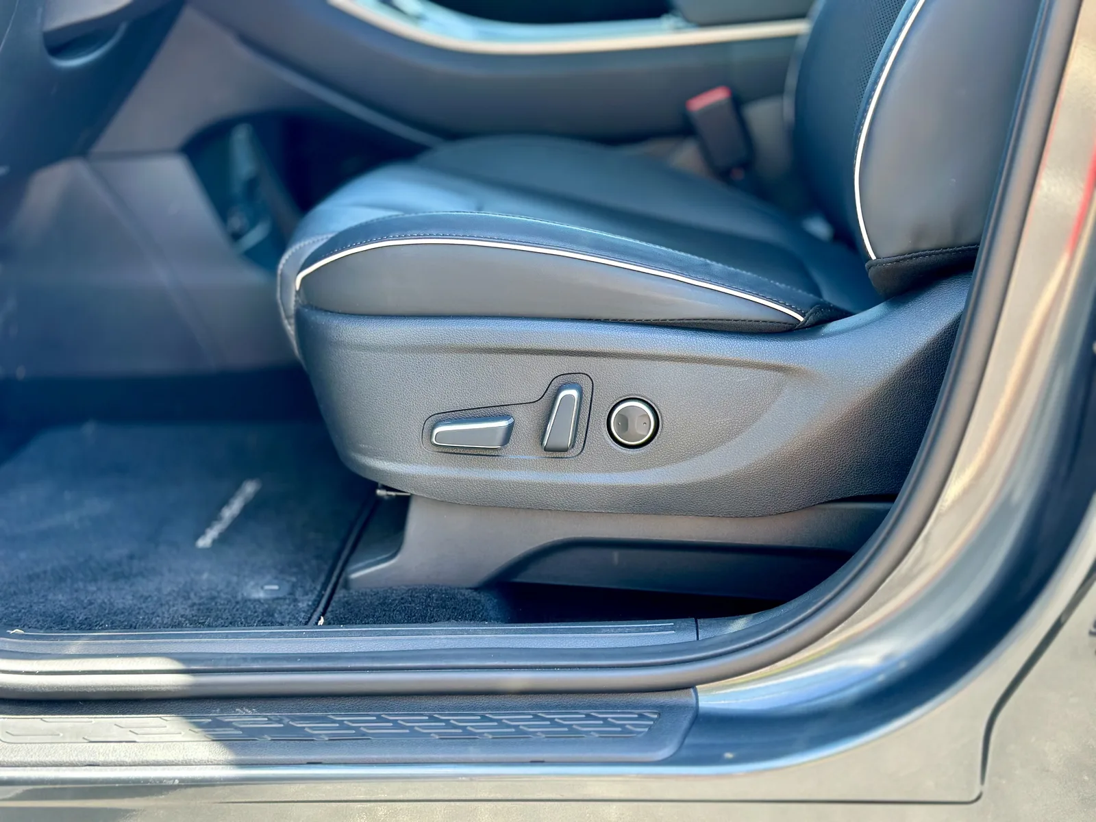 Is the 2024 Hyundai Palisade the Perfect Vehicle for a Texas-Sized Road Trip?