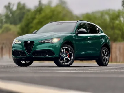 2025 Alfa Romeo Stelvio Veloce: Image by Holli Fourniquet