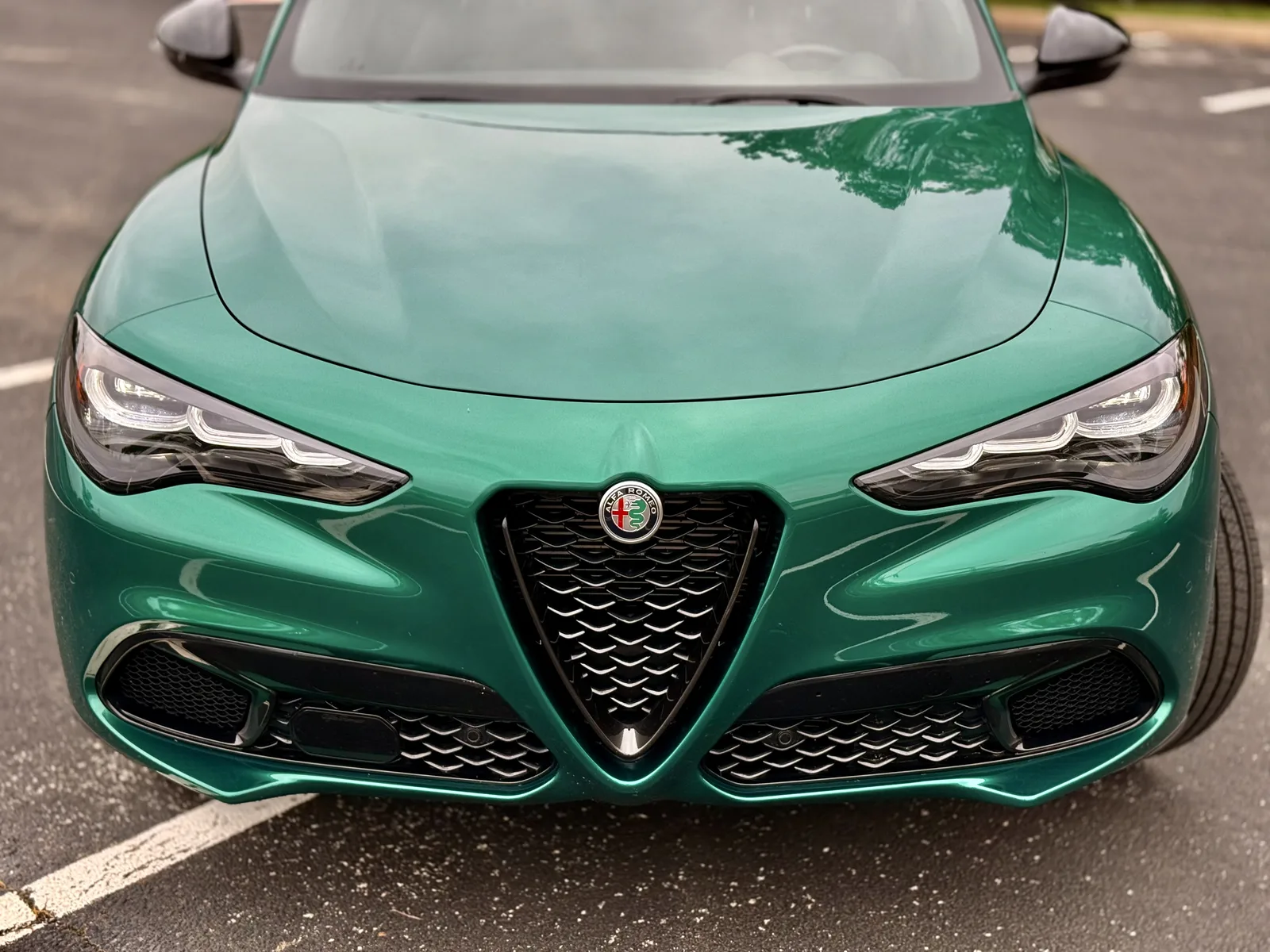 2025 Alfa Romeo Stelvio Veloce AWD Review: The Italian Stallion of Sporty SUVs