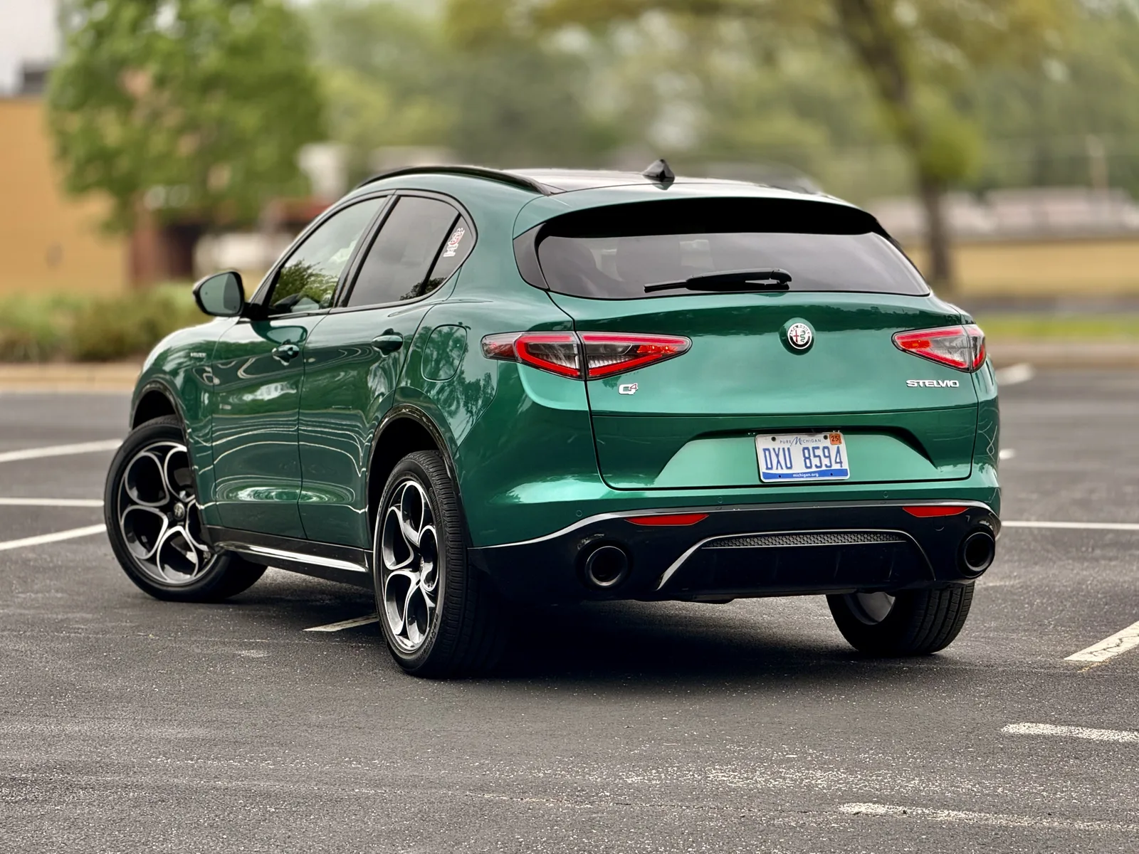 2025 Alfa Romeo Stelvio Veloce AWD Review: The Italian Stallion of Sporty SUVs
