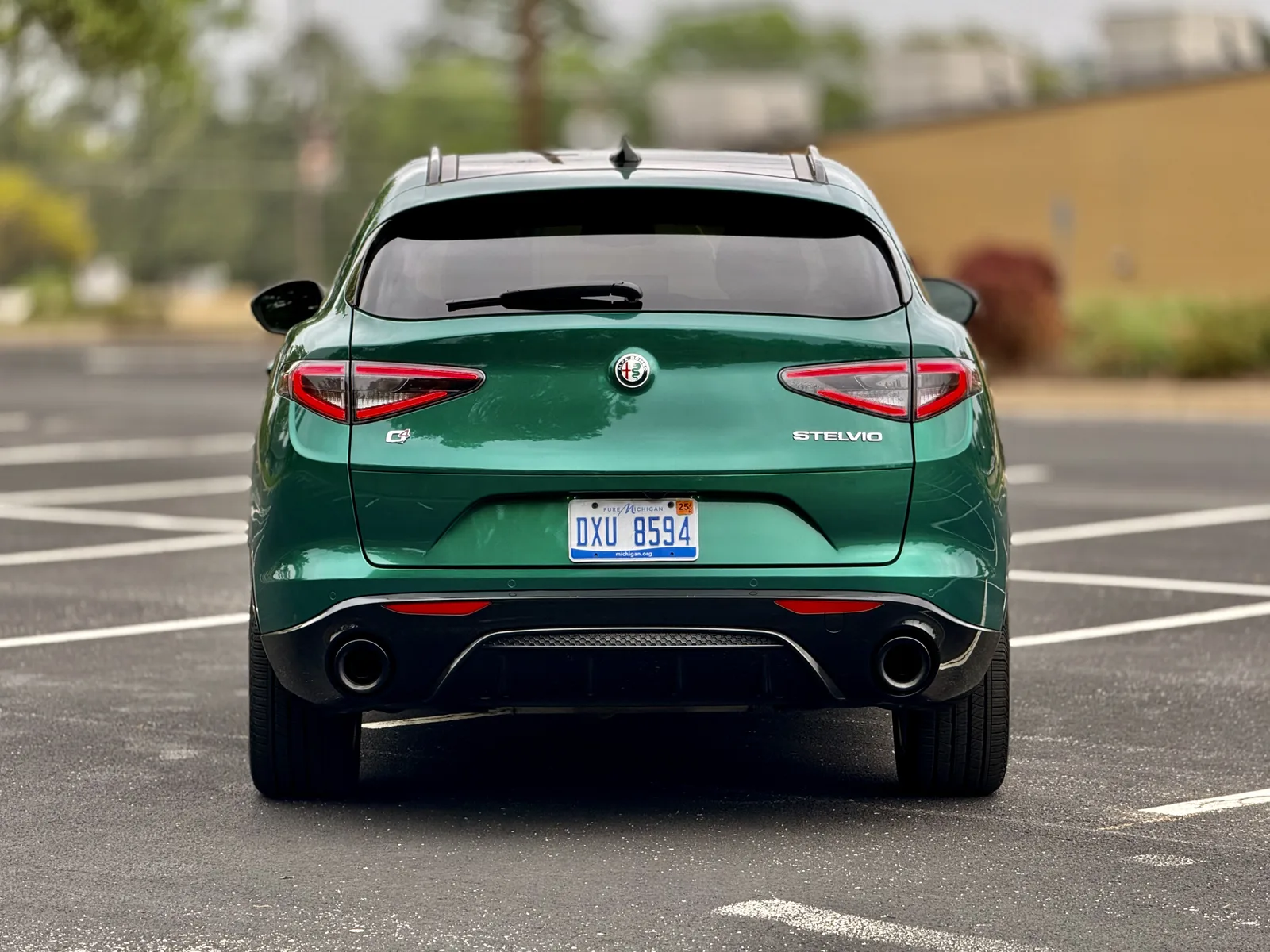 2025 Alfa Romeo Stelvio Veloce AWD Review: The Italian Stallion of Sporty SUVs