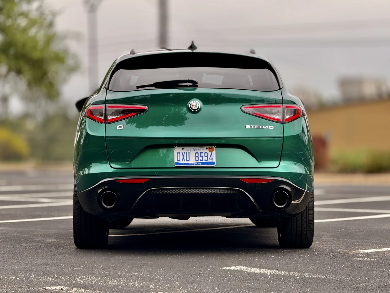 2025 Alfa Romeo Stelvio Veloce AWD Review: The Italian Stallion of Sporty SUVs