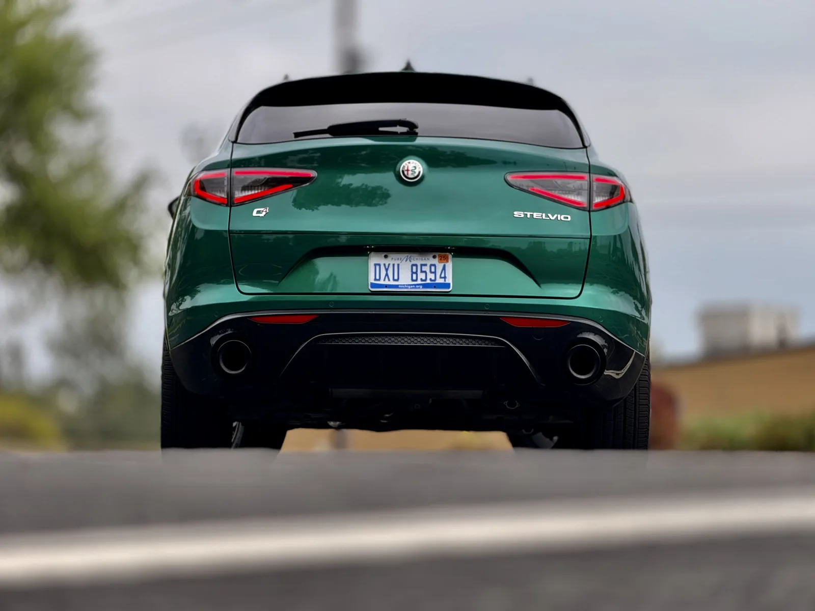 2025 Alfa Romeo Stelvio Veloce AWD Review: The Italian Stallion of Sporty SUVs