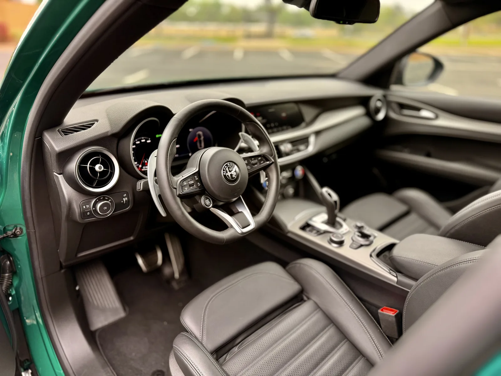 2025 Alfa Romeo Stelvio Veloce AWD Review: The Italian Stallion of Sporty SUVs