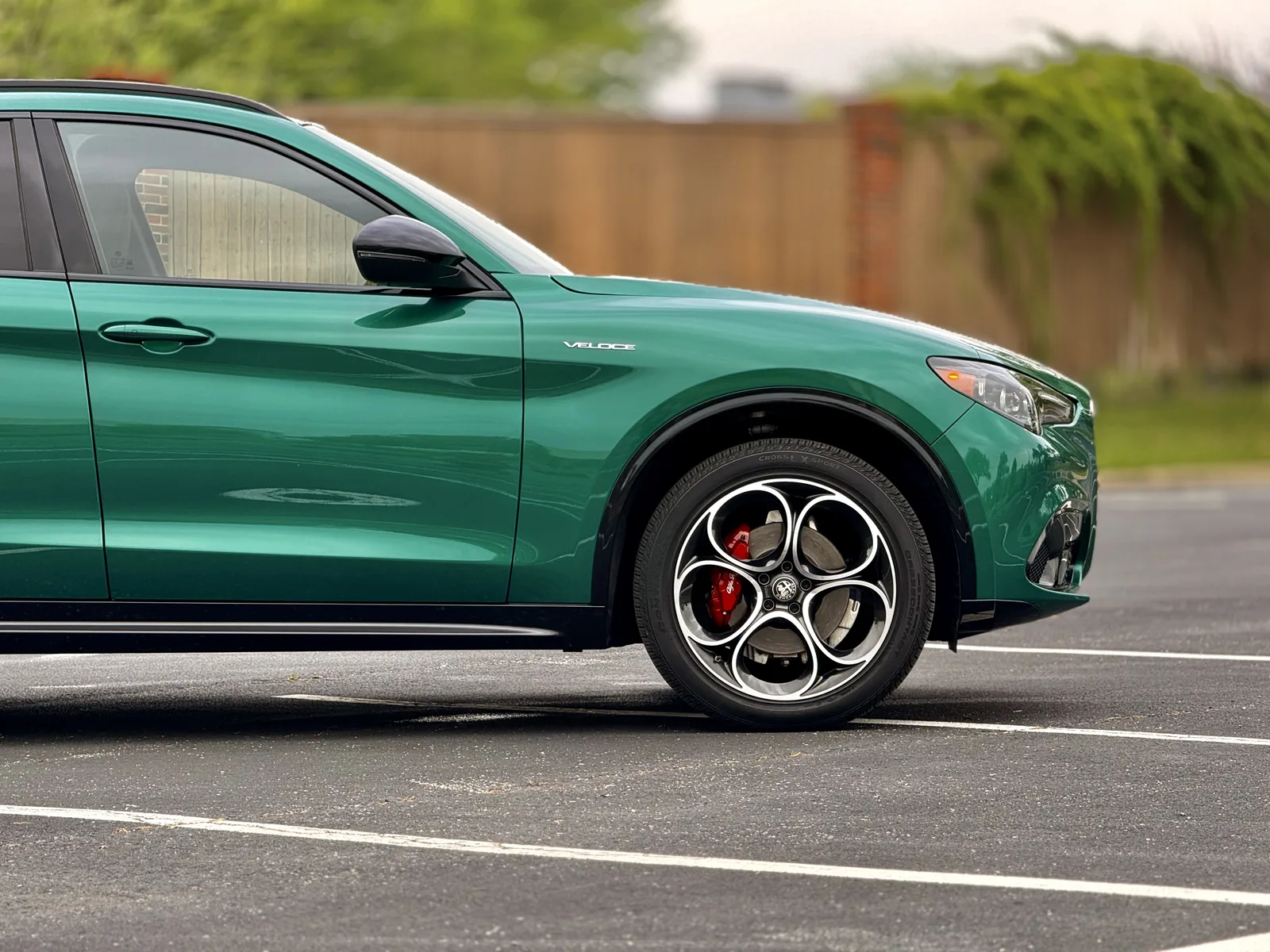 2025 Alfa Romeo Stelvio Veloce AWD Review: The Italian Stallion of Sporty SUVs