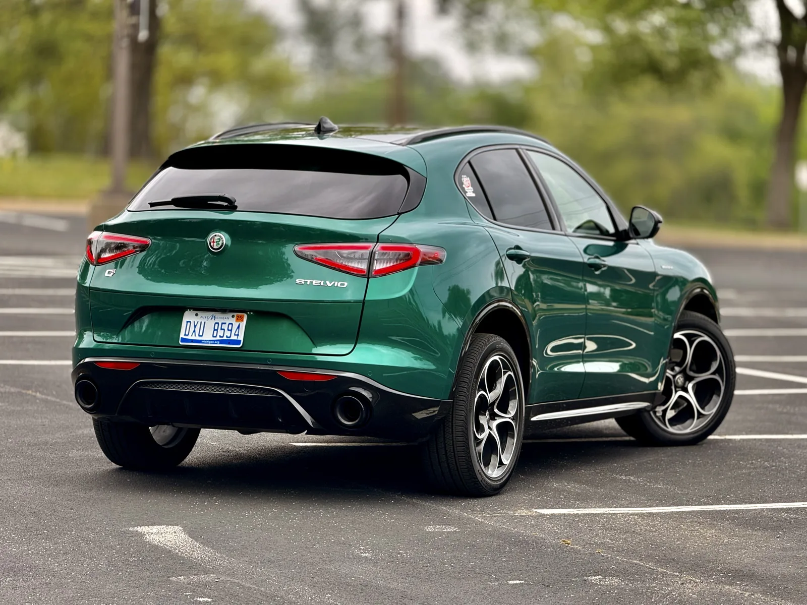 2025 Alfa Romeo Stelvio Veloce AWD Review: The Italian Stallion of Sporty SUVs