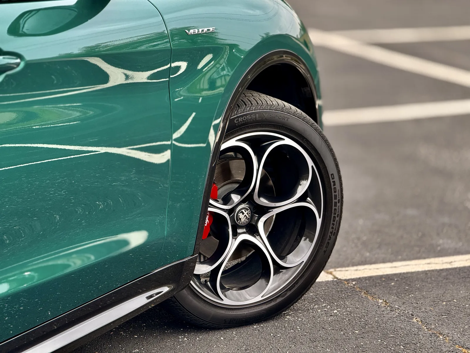 2025 Alfa Romeo Stelvio Veloce AWD Review: The Italian Stallion of Sporty SUVs
