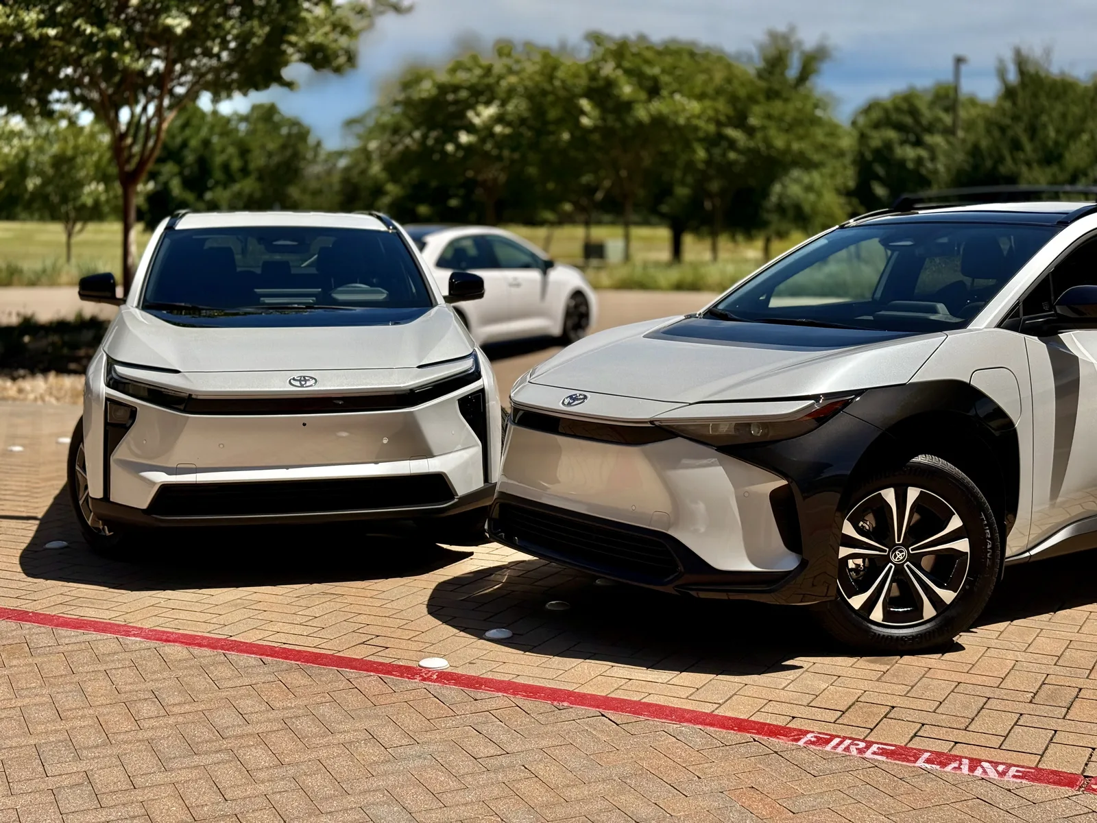 2026 Toyota bZ XLE on the left, 2025 Toyota bZ4X XLE on the right.