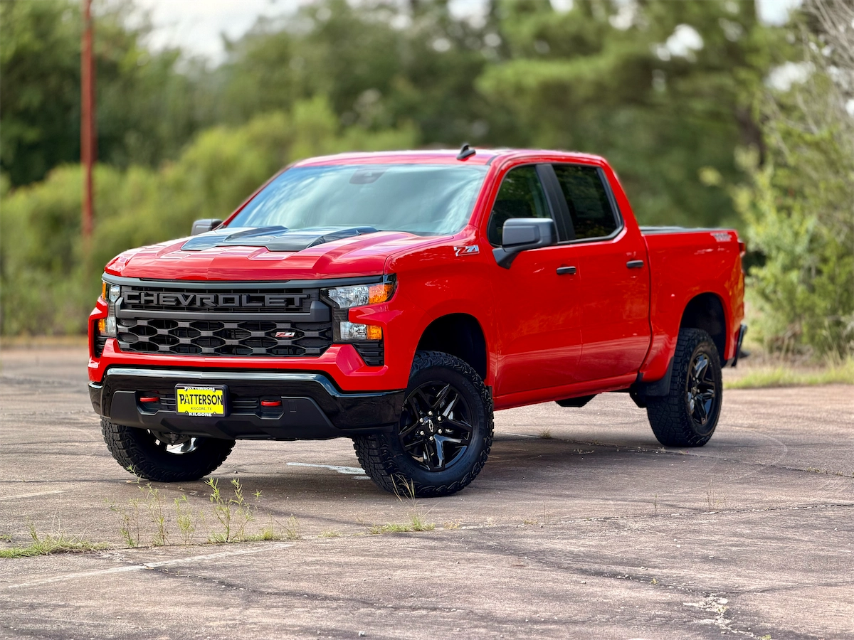 Red Hot Lives On for the 2027 Silverado, but Only for Fleets