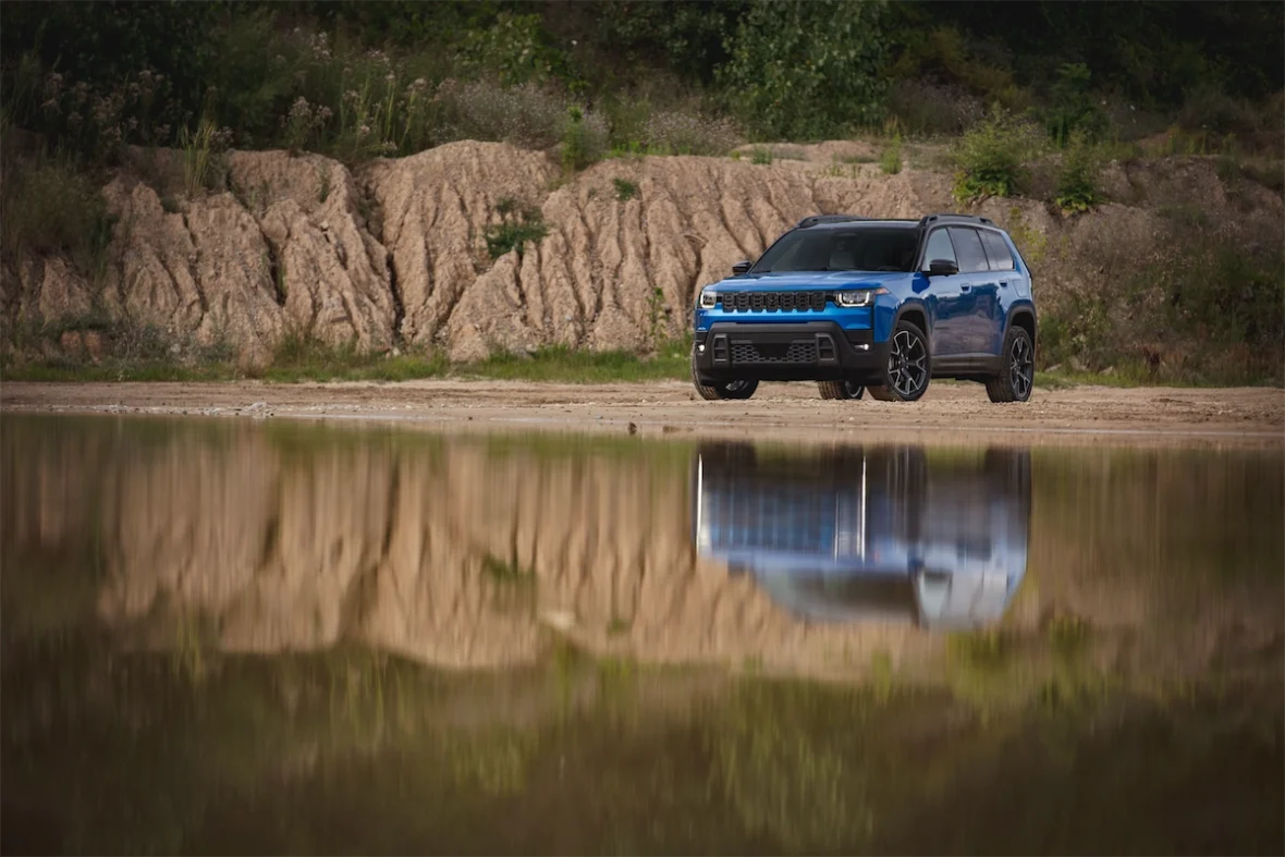 2026 Jeep Cherokee hybrid