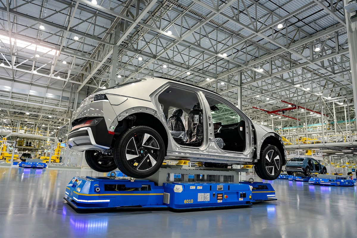 IONIQ 5 being assembled at the Hyundai Metaplant