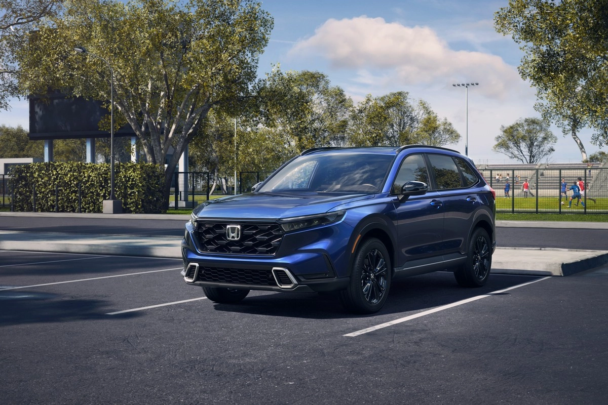 Honda CR-V Claims the Sales Crown as Honda Posts Strong First-Half Results