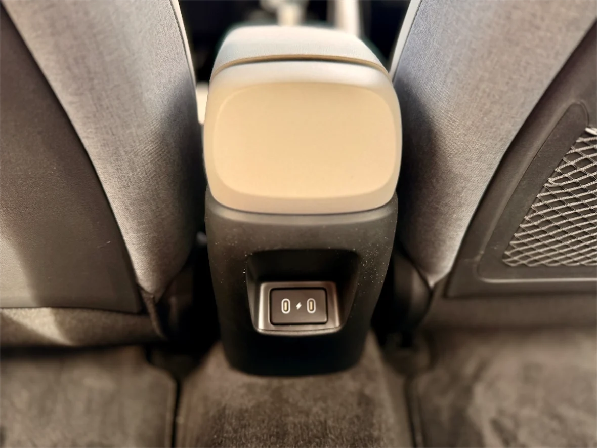 2026 Hyundai Elantra Hybrid center console storage