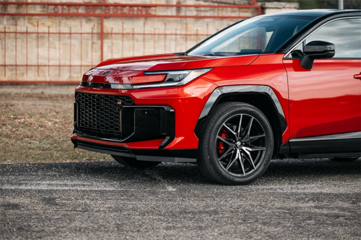 2026 Toyota RAV4 GR SPORT gallery image 10