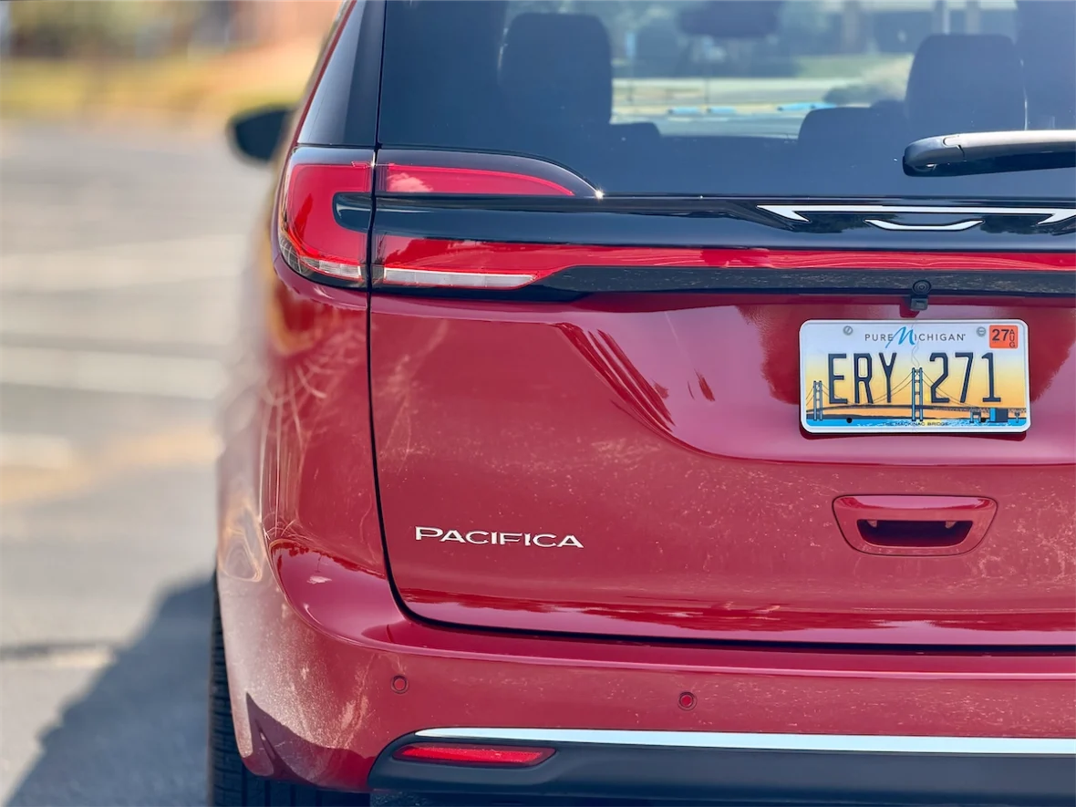 Rear tailgate and license plate detail of a 2027 Chrysler Pacifica