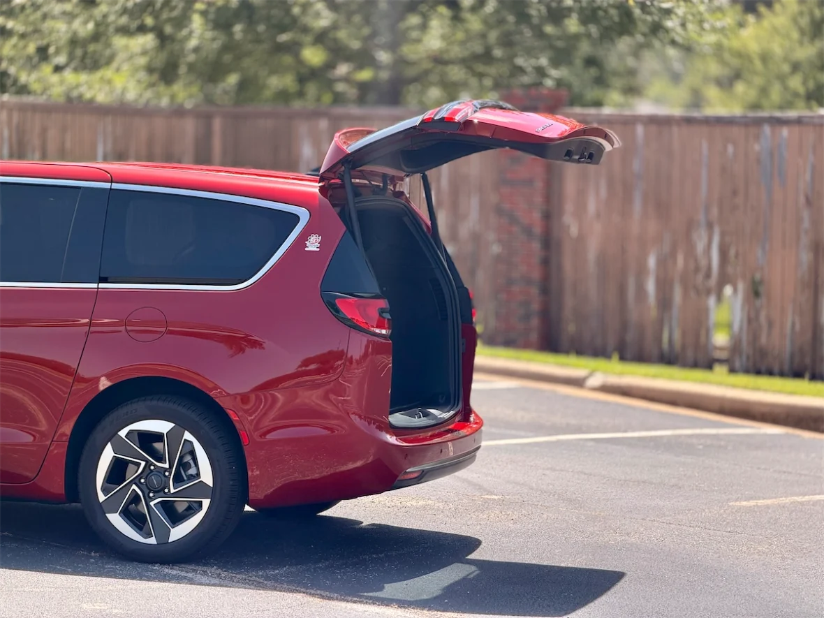 Red 2027 Chrysler Pacifica with the power liftgate open