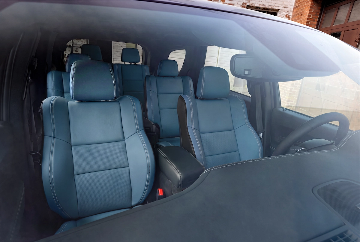 Dodge Durango Smokescreen Concept interior with Petrol Blue Laguna leather seats