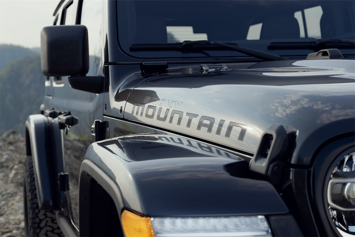 Exterior decals and smoky black wheels on the Jeep Wrangler Smoky Mountain edition