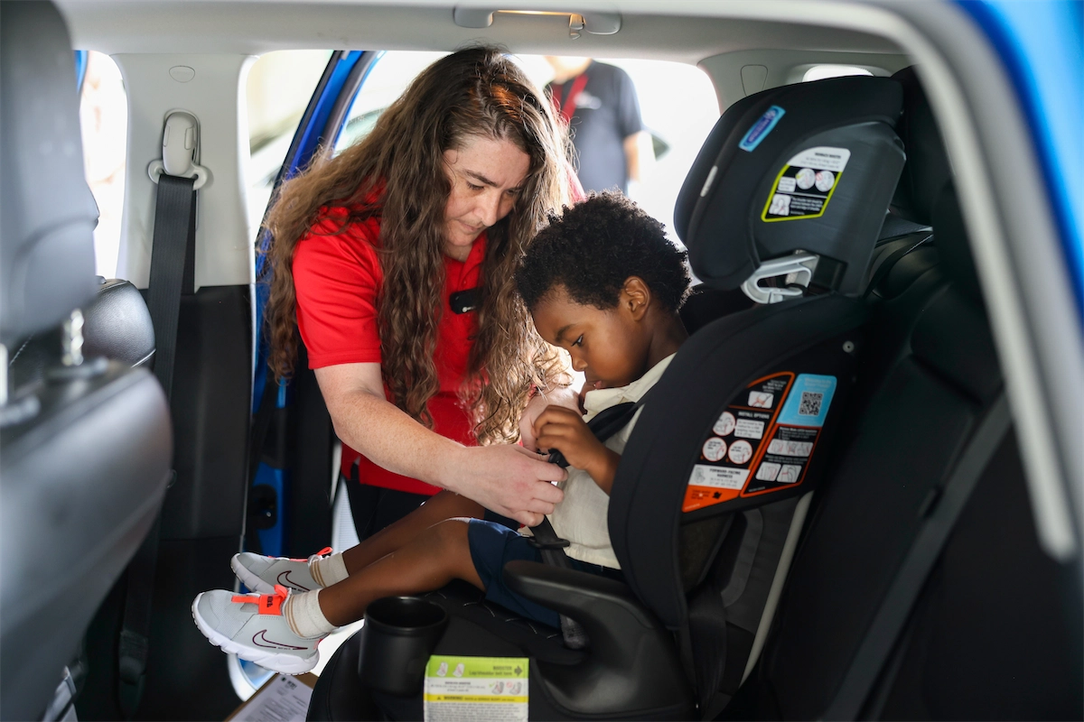 Hyundai Car Seat Program Helps D.C. Families Ride Safer