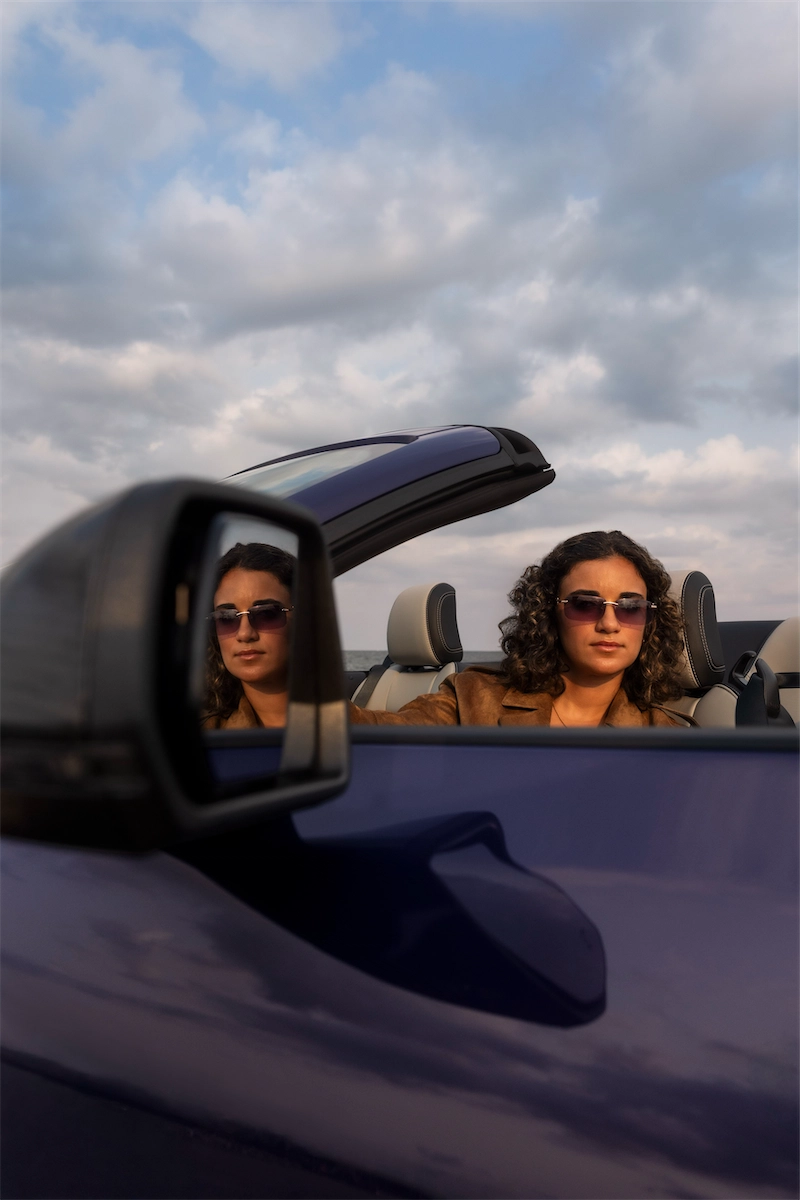 Dark Horse SC Convertible in Precision Purple